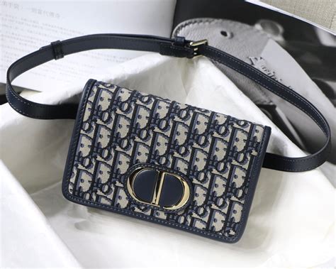 dior 30 montaigne 2-in-1 pouch price|dior 30 montaigne bag price.